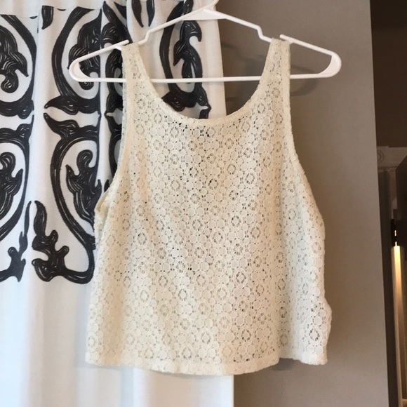 Lace Crop top - Picture 1 of 1